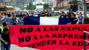 Los estudiantes deberán ser matriculados, después que se admitió el recurso.