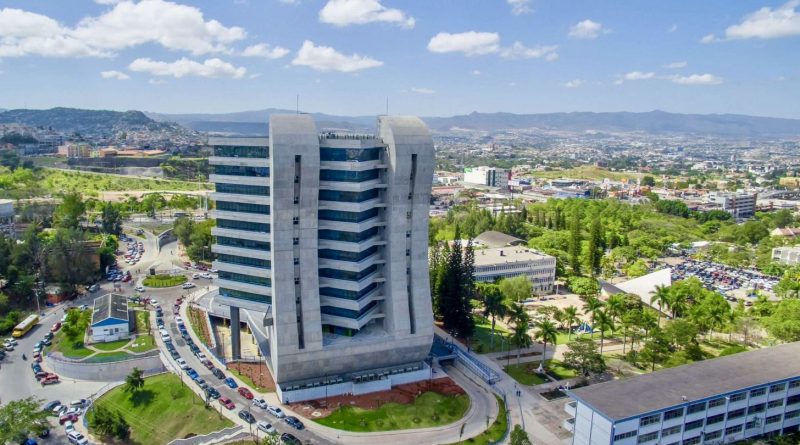 Reducción de presupuesto a la UNAH: duro golpe a la educación superior