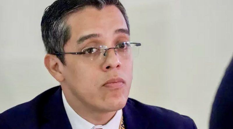 Rector de la UNAH rechaza recorte presupuestario y defiende transparencia en manejo de fondos